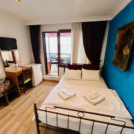 מלון By Sukru 3*