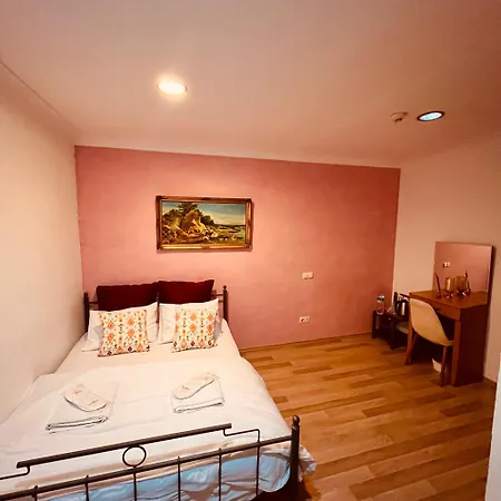 By Sukru Hotel Adalar