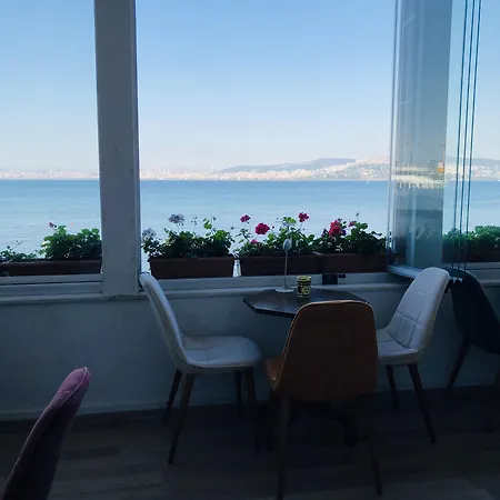 By Sukru 3* Adalar