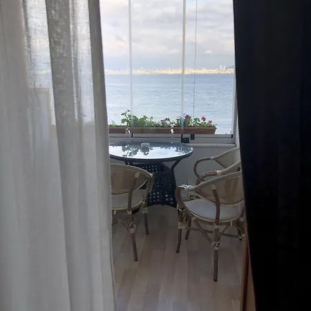 מלון By Sukru 3*