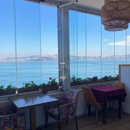By Sukru Hotel Adalar