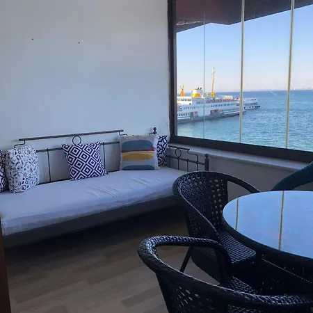 By Sukru Hotel Adalar