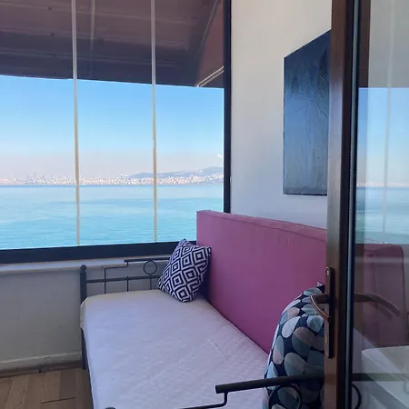 מלון By Sukru אדאלר