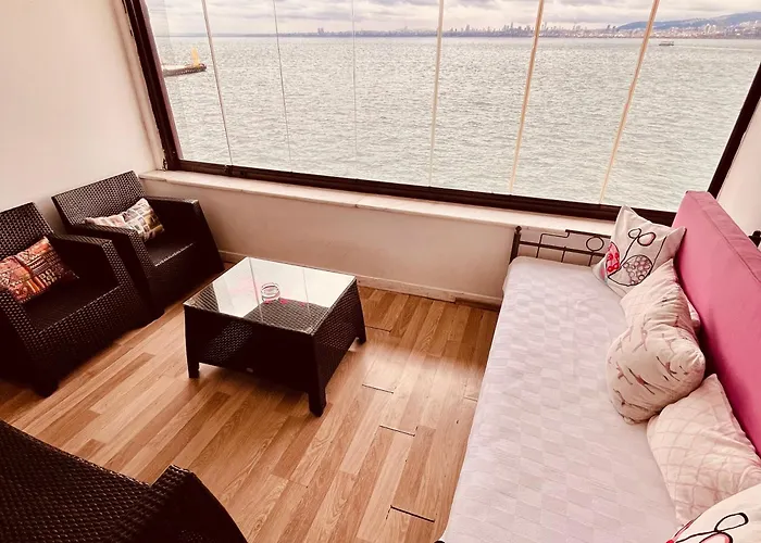 By Sukru Szálloda 3*