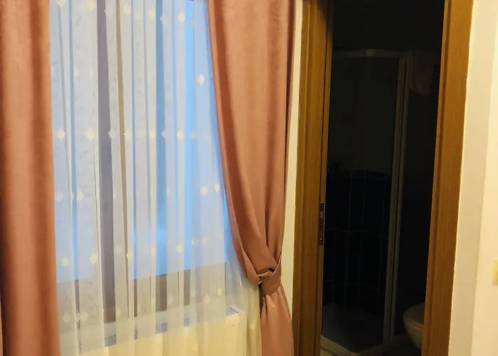 By Sukru Szálloda 3*